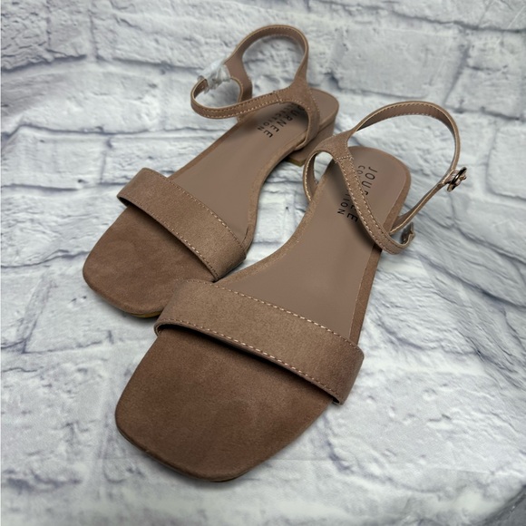 Journee Collection Tan Sandals - Picture 1 of 3